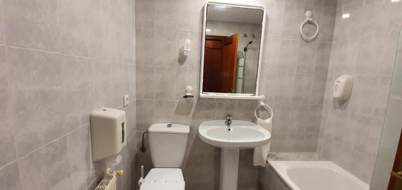 Hotel La Quinta Cue Ngoại thất bức ảnh
