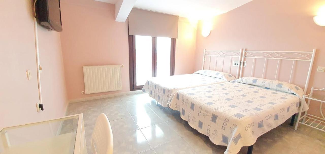 Hotel La Quinta Cue Ngoại thất bức ảnh
