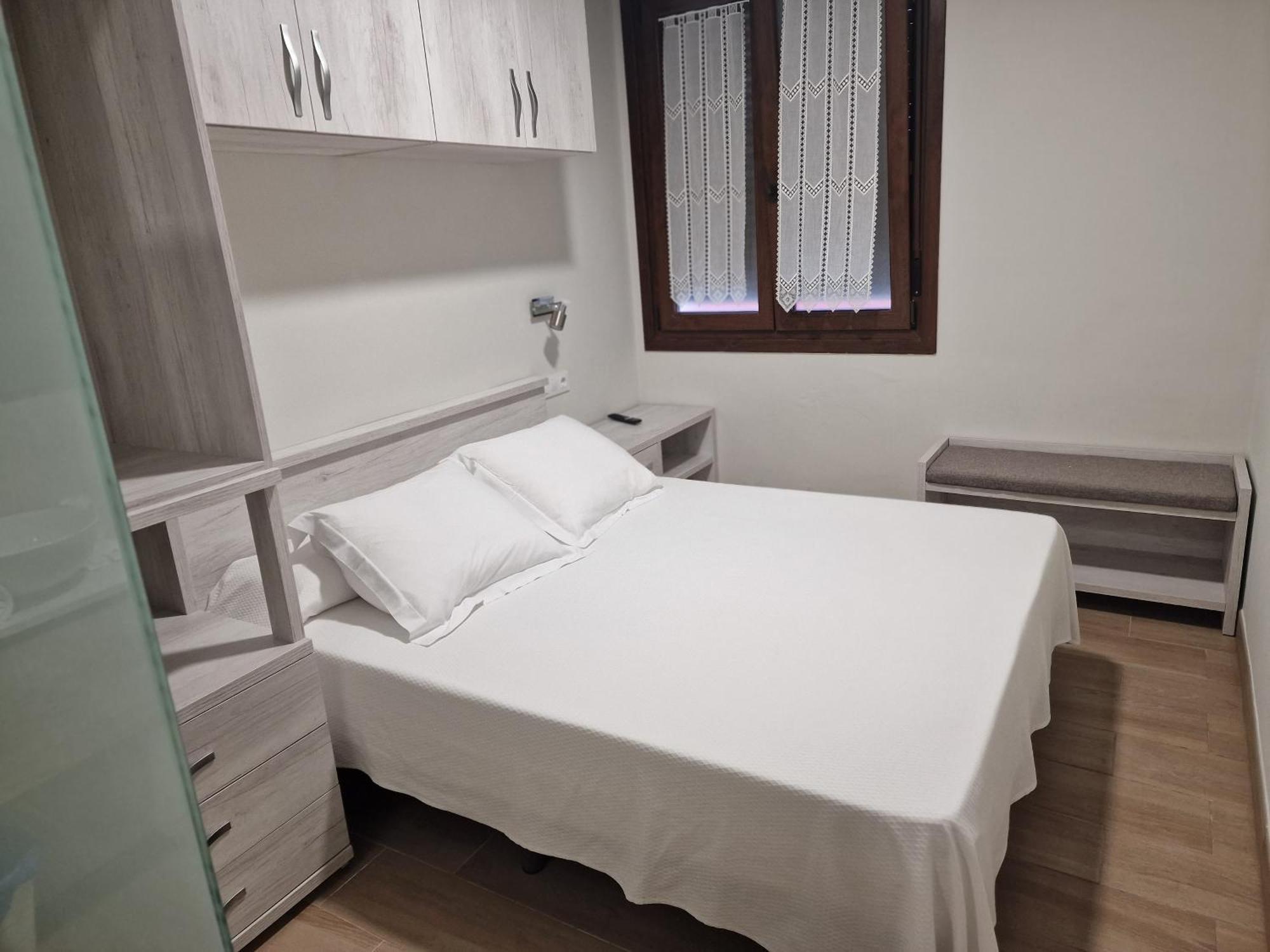 Hotel La Quinta Cue Ngoại thất bức ảnh