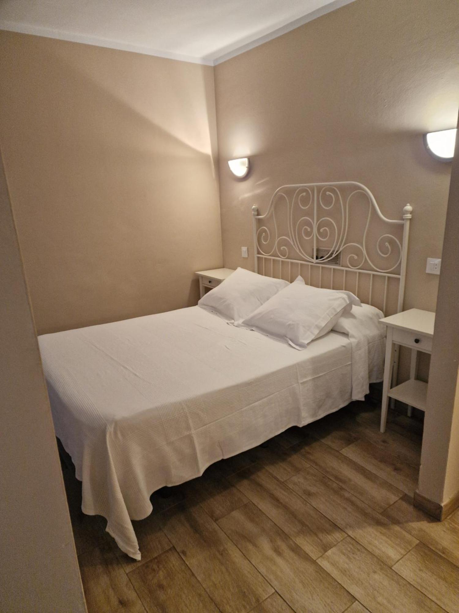 Hotel La Quinta Cue Ngoại thất bức ảnh